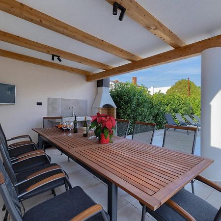 Villa Nimi PUY Eksteriør bilde